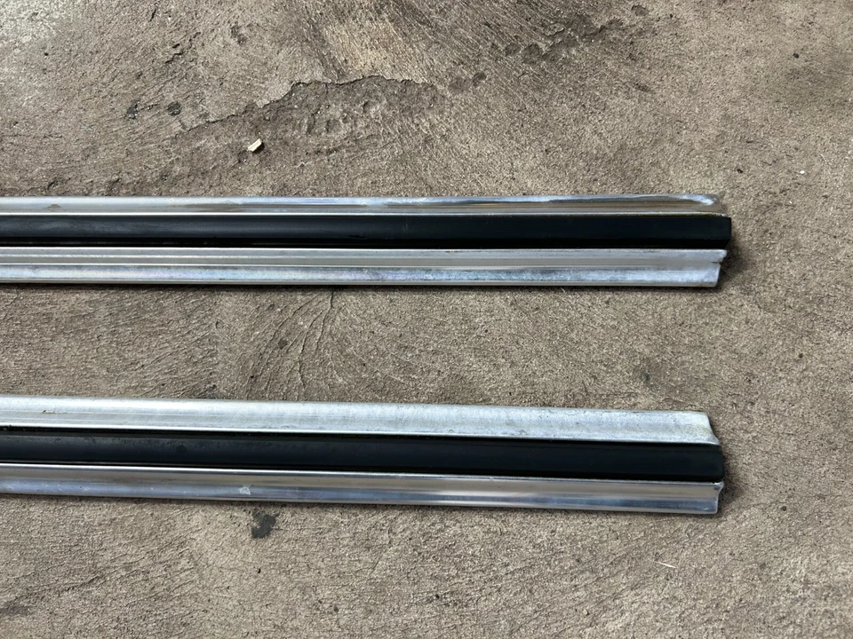 73-79 Ford F-150 XLT - GUARDABARROS DELANTERO MOLDURA SUPERIOR - par de molduras izquierda derecha Foto 4 de 4