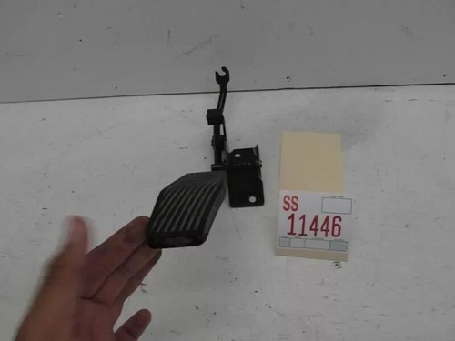 Accelerator Pedal 9-5 2001 Saab Gas Throttle Floor Foot Pad Lever Bracket OEM - Picture 2 of 6