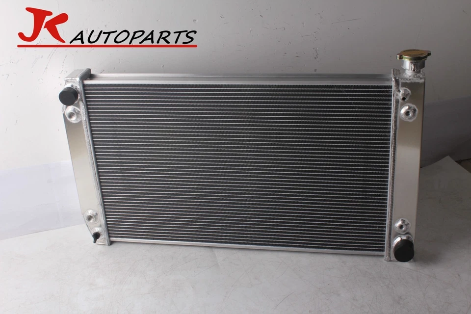 4-Row Radiator For 1988 89 1990-1995 Chevy GMC Truck C/K 1500 2500 3500 5.0 5.7L - Image 3 of 4
