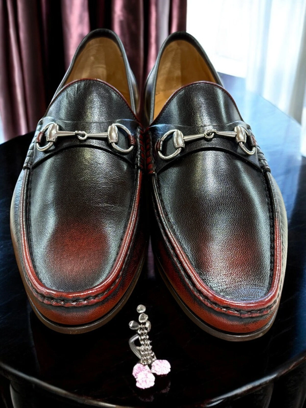 MOCASSINS GUCCI HORSE BIT OMBRE' CERISE NOIRE JAMAIS PORTÉS