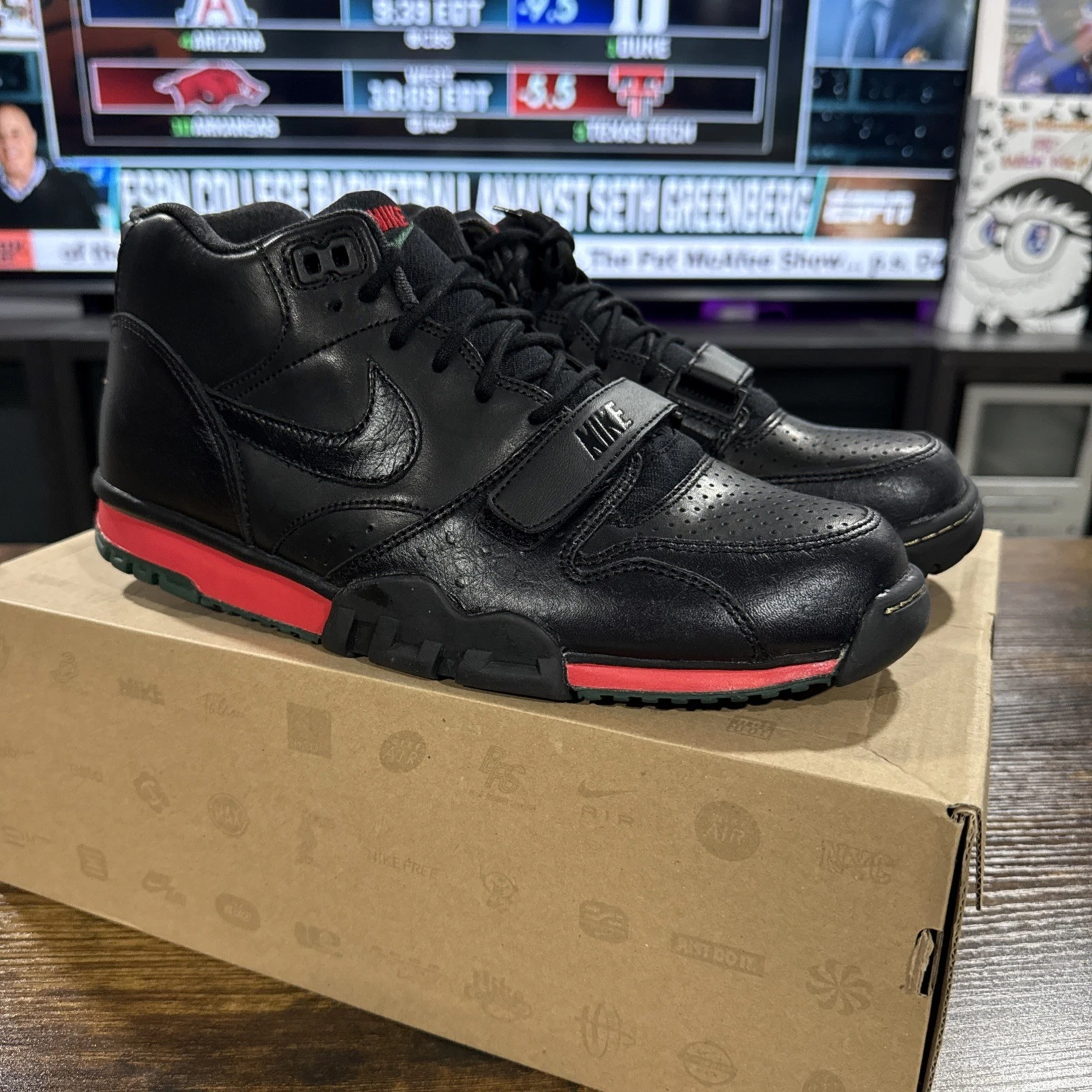 Nike Air Trainer 1 Mid PREMIUM QS RARE TAILLE 9,5 Draft Day Gucci neuf