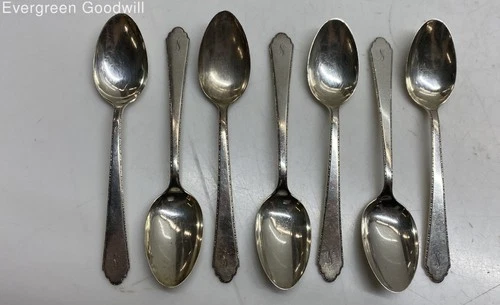 (C) Lunt William and Mary Sterling Silver Spoons