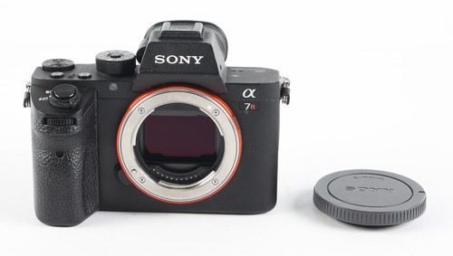 Sony a7R II Mirrorless Camera Body, Black {42MP} BODY ONLY (Parts/Repair)