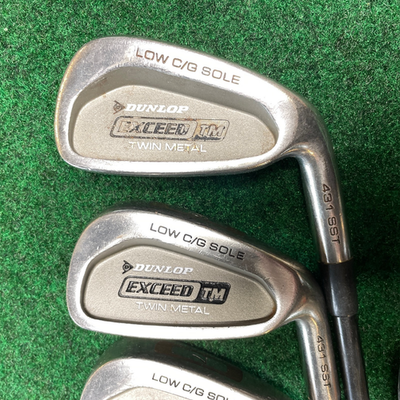 Dunlop Exceed TM 5-9 iron set Mid-Firm flex graphite Dunlop grips