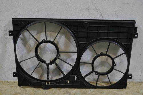 Original ! VW Touran  Gebläsegehäuse Halter Träger Kühlerlüfter 1K0121207BB