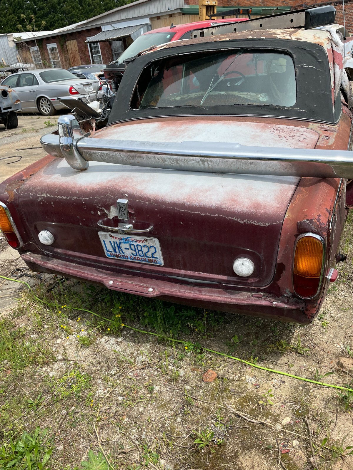 ROLLS ROYCE CORNICHE SHADOW BENTLEY HEADER TANK. WORLDS LARGEST USED INVENTORY