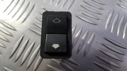 8368932 Fensterheber schalter  BMW 5-Series DE332350-02