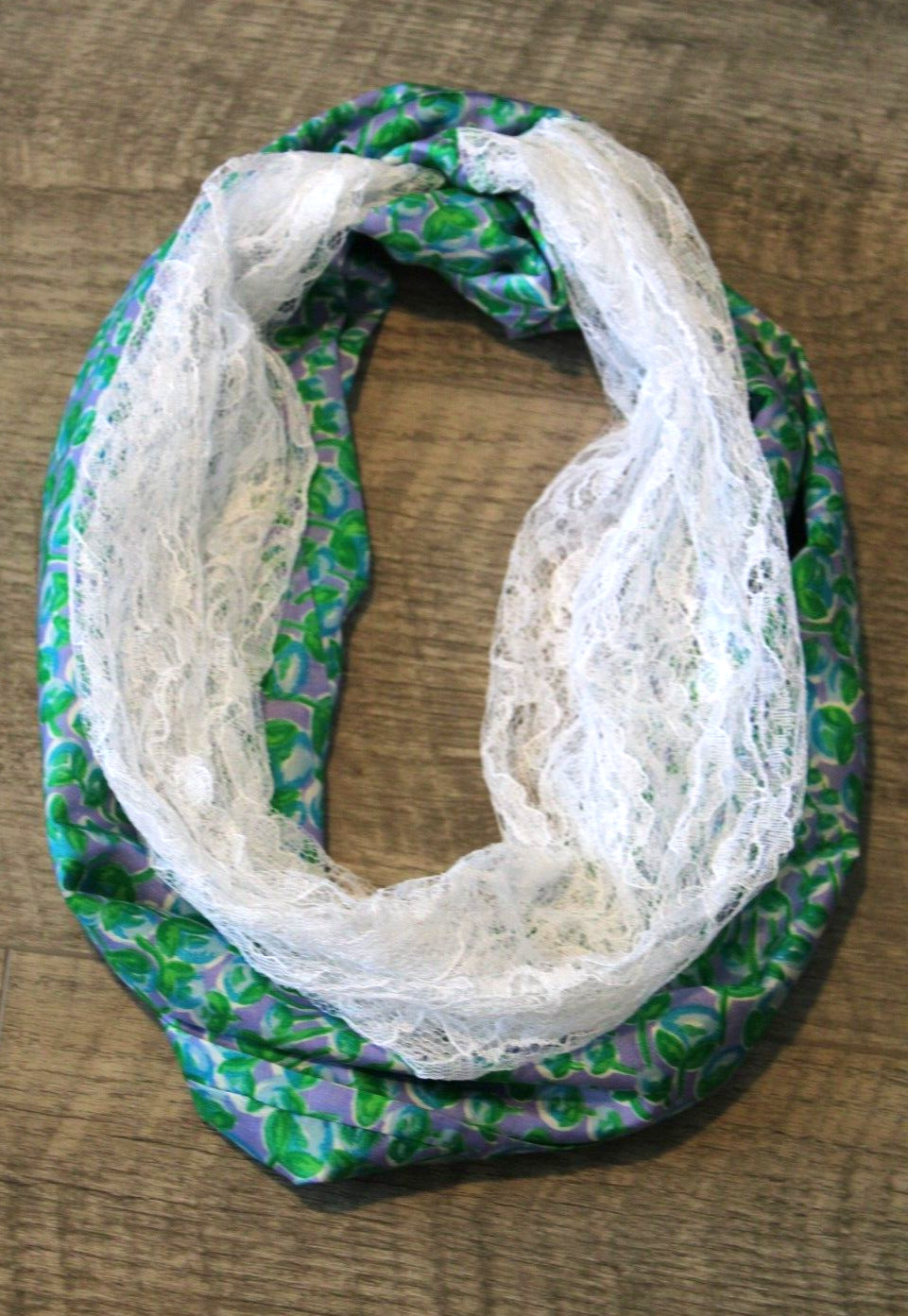 Lightweight Infinity Loop Accent Scarf Floral Lac… - image 2