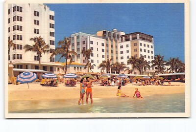 Miami Beach Sunshine Beautiful Girls FL Pan American World Airway Linen Postcard