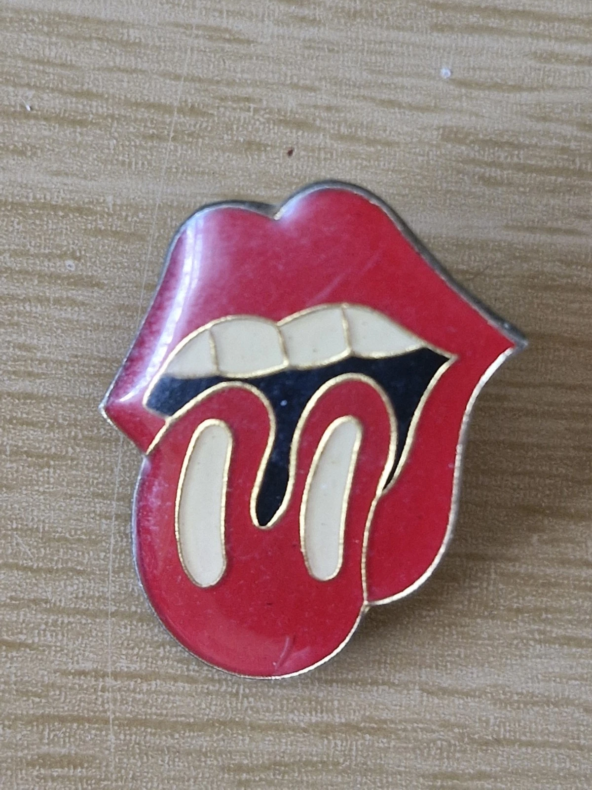 The Rolling Stones Stones Tongue Hot Lips Enamel Pin Badge. Vintage.