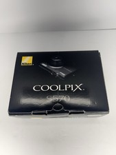 Nikon COOLPIX S570 12MP Compact Digital Camera 5x Optical Zoom w/Btry & Charger