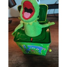 Vintage Schylling The Muppets Kermit Jack-In-The-Box Tin Toy Works Classic Colle