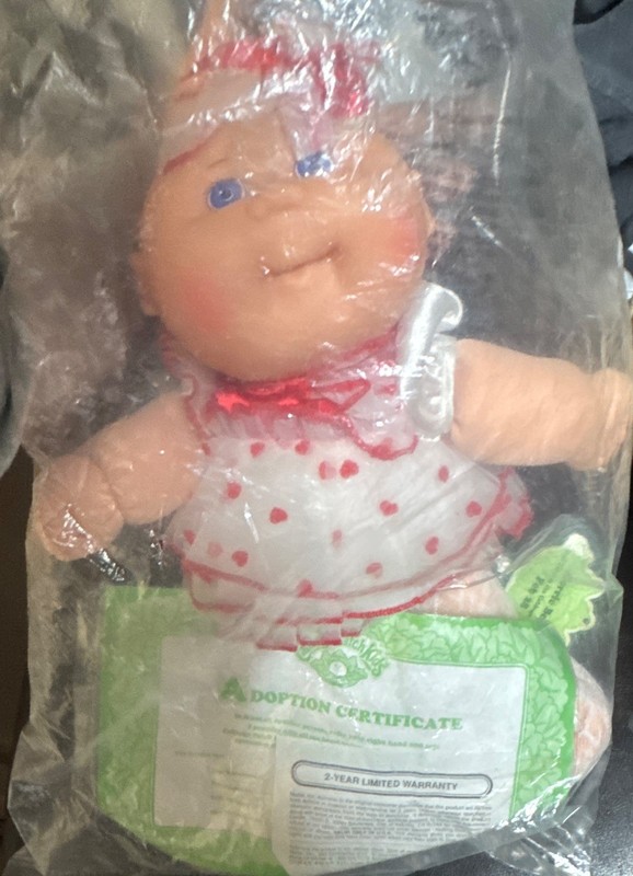 Cabbagepatch Kids Blonde 1996 Vintage Collectible Girl Doll