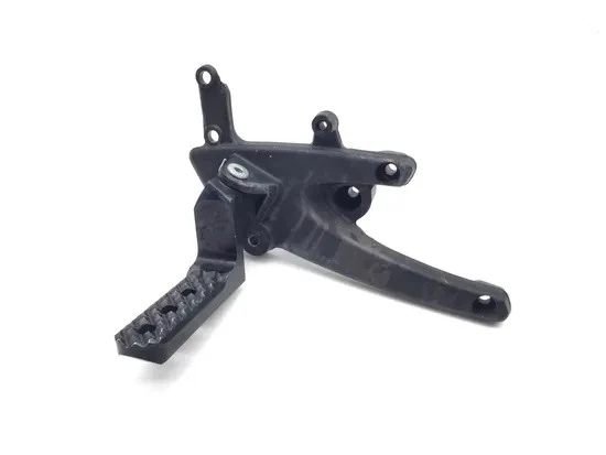 Footpegs 脚钉 右左 2009 Buell 1125CR 3296x — 第 2/4 张图片