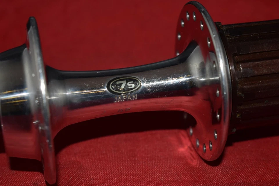 Suntour HB-SL01-R rear hub 36 holes 126mm 7speed cassette vintage silver NOS - Image 3 of 4