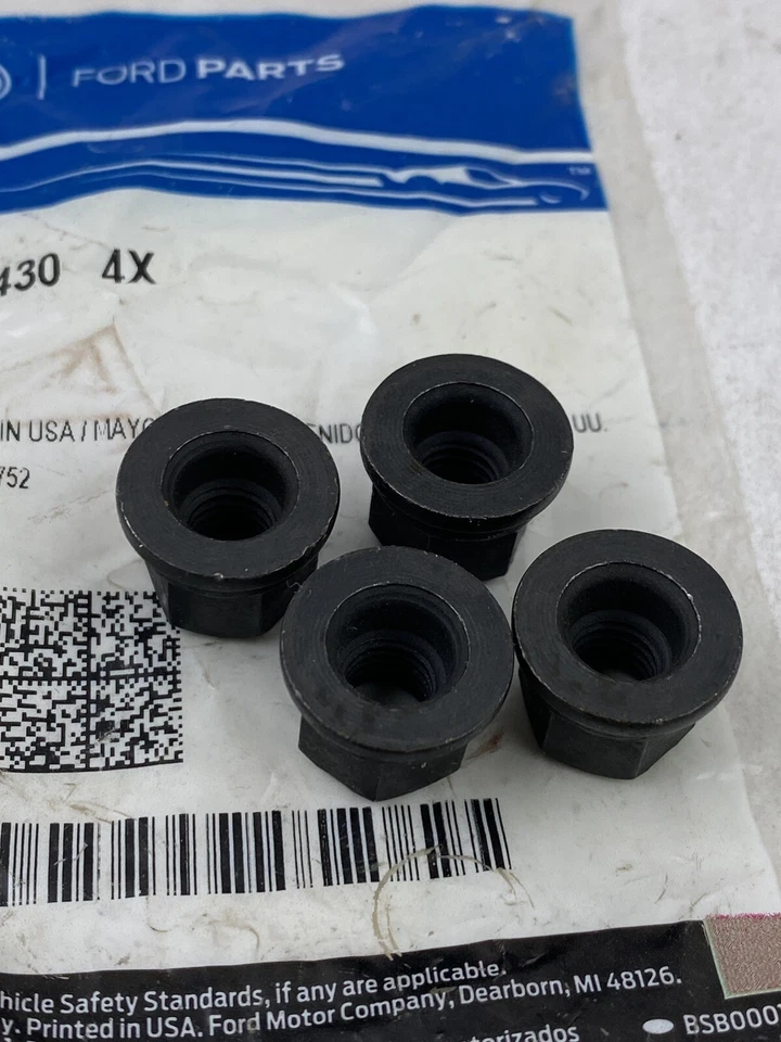 Paquete de 4 maniford originales Ford OEM con tuercas convertidoras W716011-S430 Foto 4 de 4