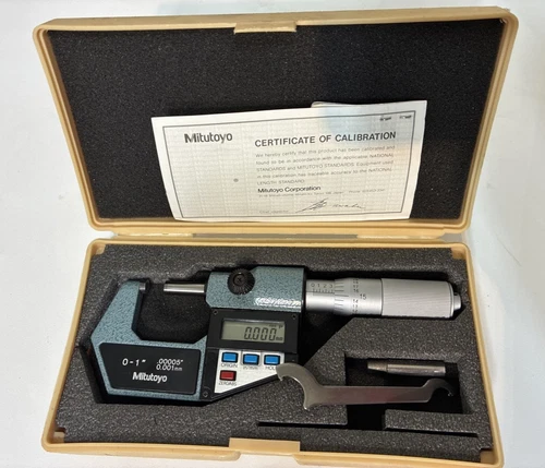 Mitutoyo Digimatic Digital  Micrometer 293-765-10 Made in Japan w/ Case