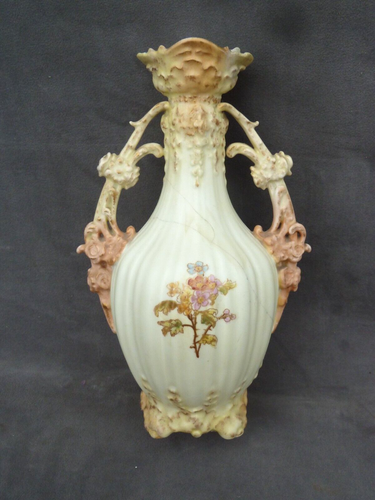 LOVELY ANTIQUE VICTORIAN BLUSH VASE 1890S PORCELAIN CONTINENTAL /WORCESTER STYLE - Picture 5 of 15