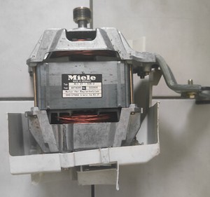 Miele MRT 37-606/2 Reihenschlussmotor motor  (4674085)