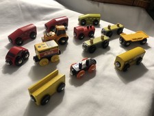 Lot Of 13 Magnetic Wood Train Toys . Wood / Plastic