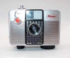  GREAT RICOH AUTO HALF S 35MM HALF FRAME CAMERA-WORKING CONDITION-READ