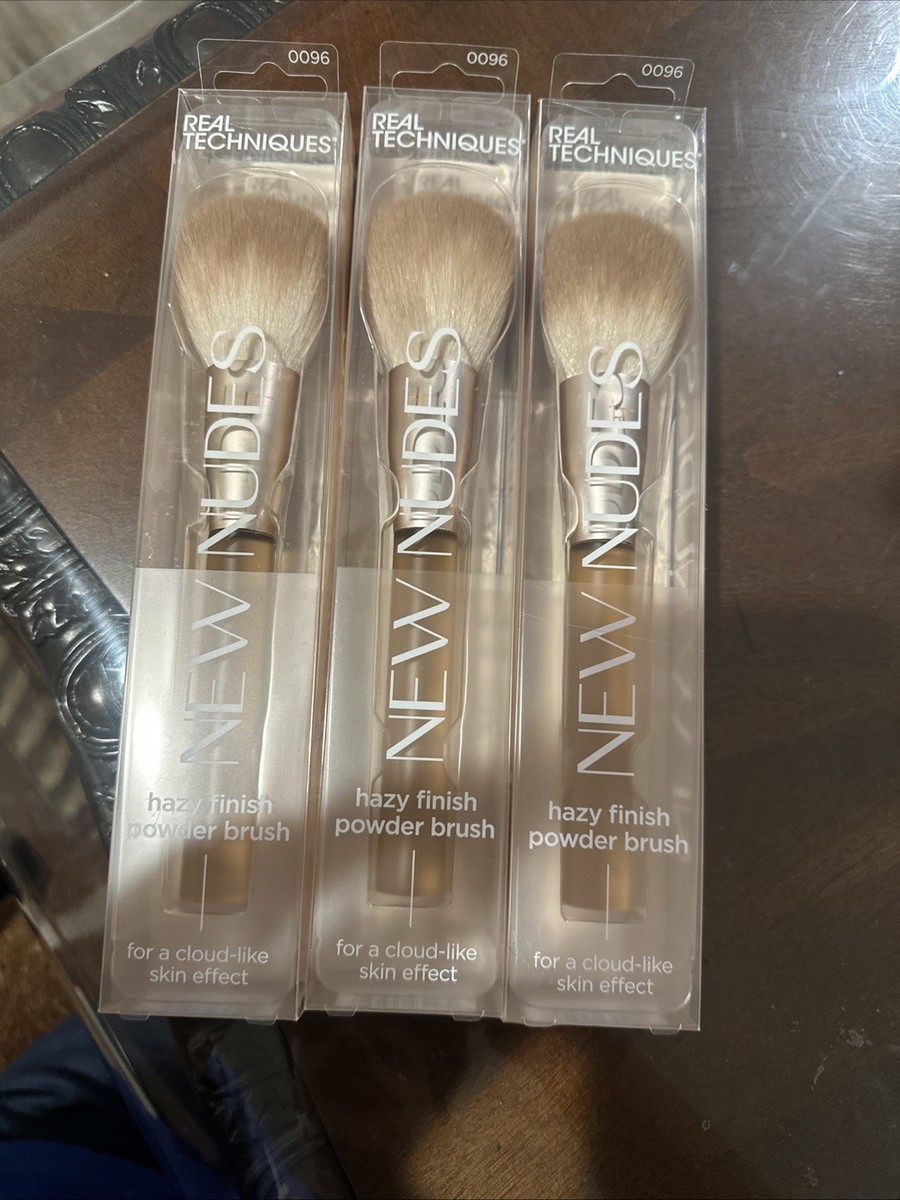 REAL TECHNIQUES 091 Hazy Finish Face Powder Brush New Nudes New | eBay