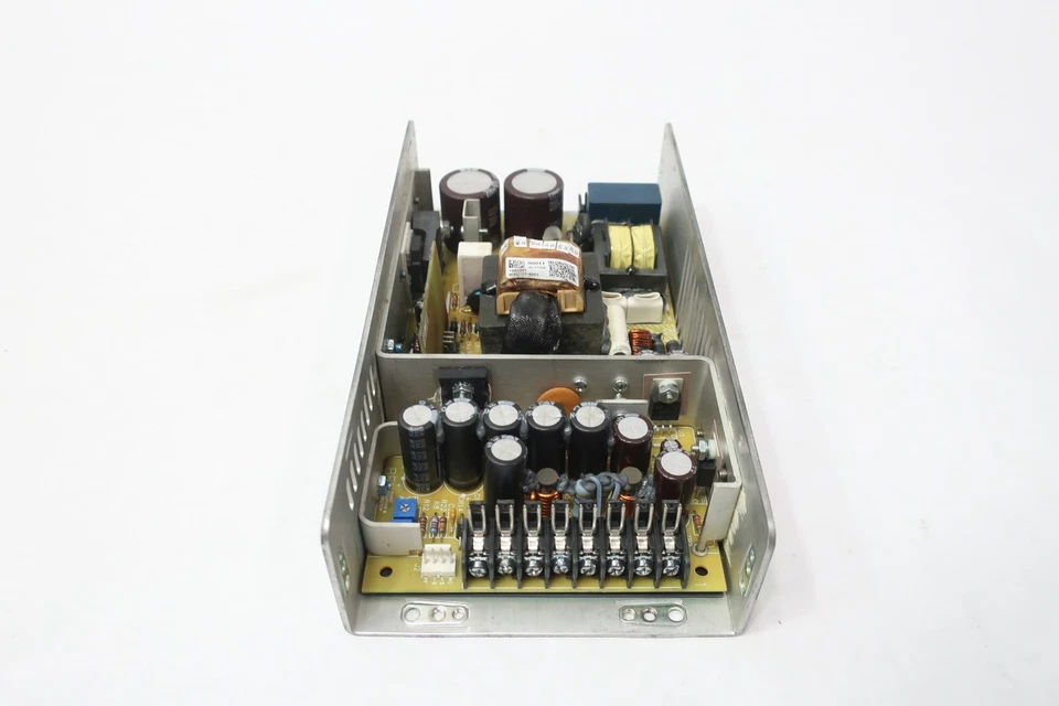 Power-one MAP130-4001 Power Supply 110/230v-ac 3.5a 12/24v-dc - Image 2 of 4