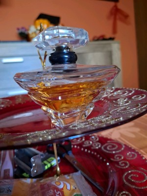 Tresor Lancome Parfum 100ml Flasche, noch 75ml drinnen. 