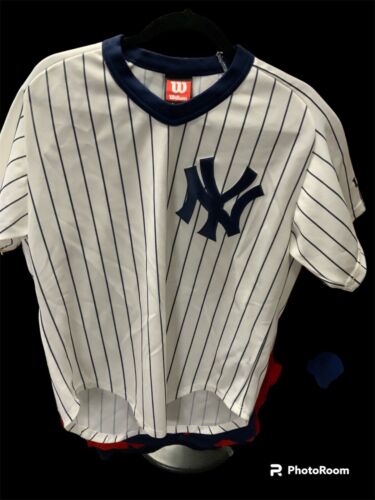 Wilson VTG MLB New York Yankees #3 Pin Stripe Jersey