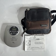 GPX AM/FM Stereo Radio Digital Tuning DBBS Compact CD Disc Player C4050 W Case