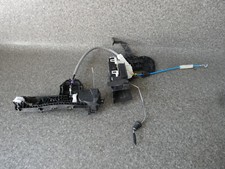 T&uuml;rschloss VL vorne links A2047601534 36Tkm Mercedes W246 B 200 15.1764.224