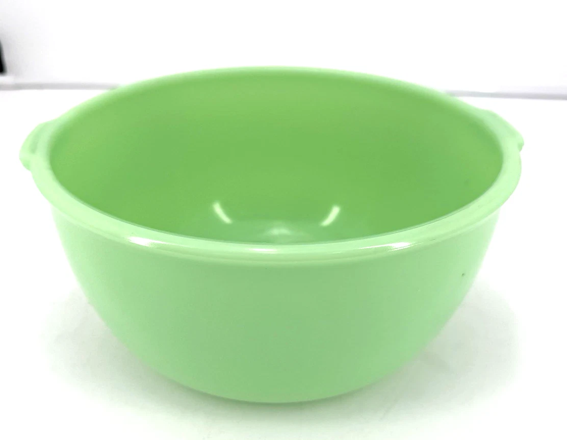 Vintage 9" Jadeite Handled Electric Mixer Mixing Bowl