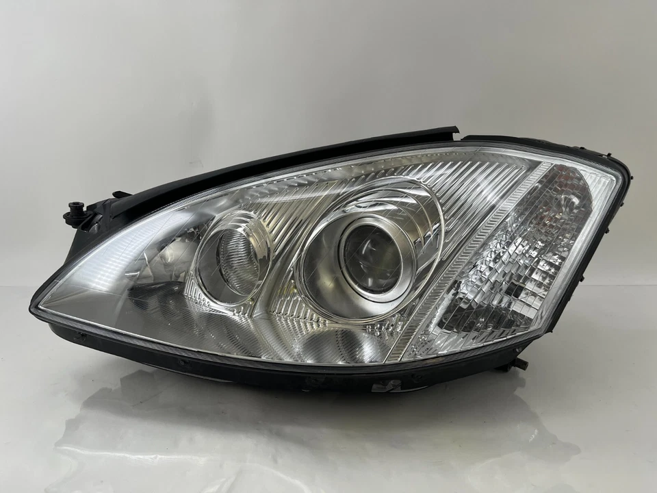 Faro izquierdo HID del lado del conductor OEM 2007 Mercedes-Benz S600 S550 S65 (para piezas) Foto 2 de 4