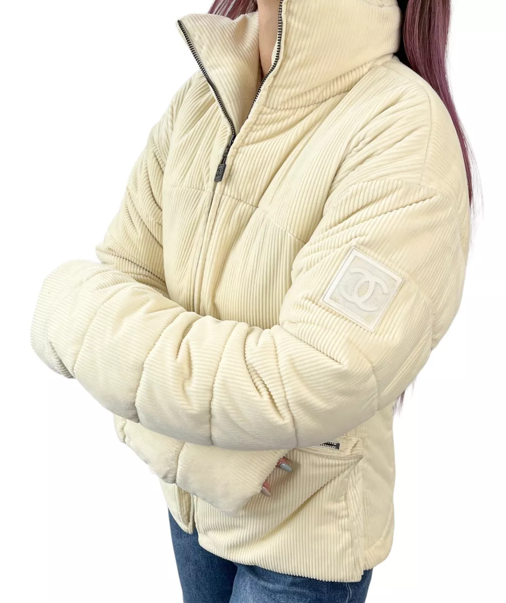 CHANEL Sports 03A Vintage CC Mark Puffer Jacket 36 Cotton Zip Ivory RankAB