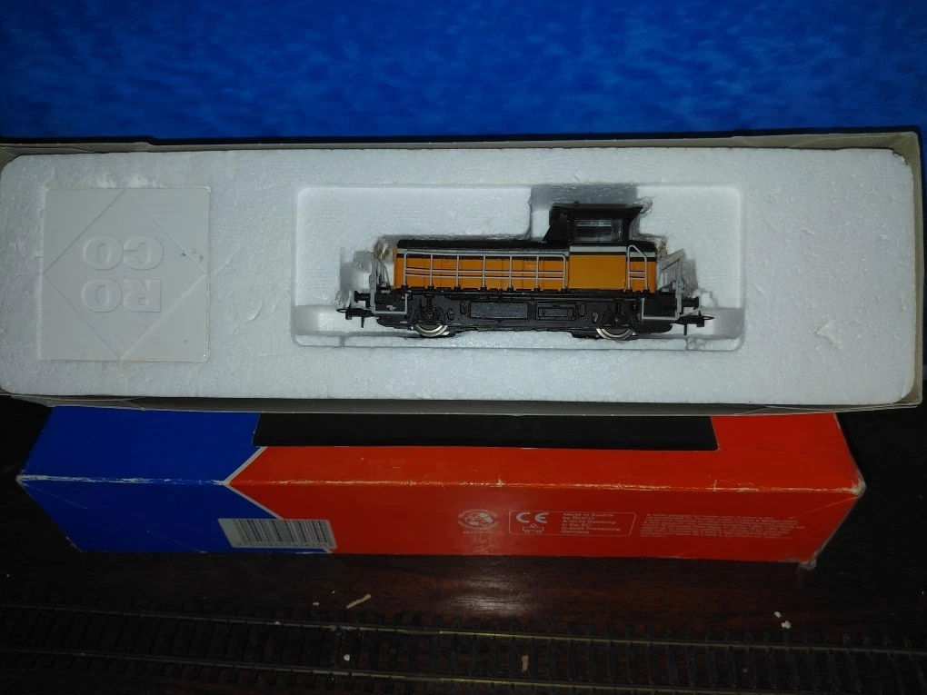 ROCO locotracteur diesel Y 8000 FANTOME 52517 RARE (n°1bis