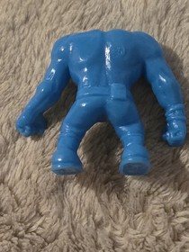 NES MONSTER IN MY POCKET #81 BLEMMYAE BLUE 1.5" FIGURE VERY RARE