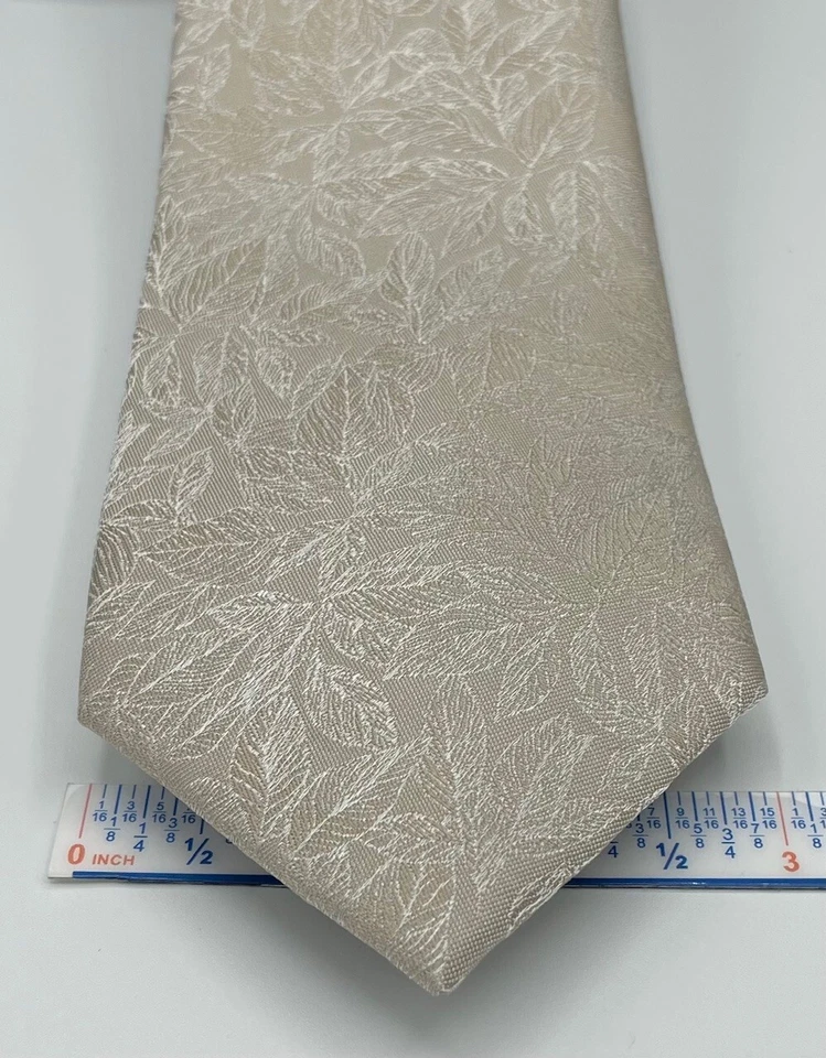 Corbata de mezcla de seda para hombre Calvin Klein ~ beige ~ patrón floral ~ NUEVA PRECIO DE VENTA SUGERIDO POR EL FABRICANTE: $69,50 Foto 4 de 4
