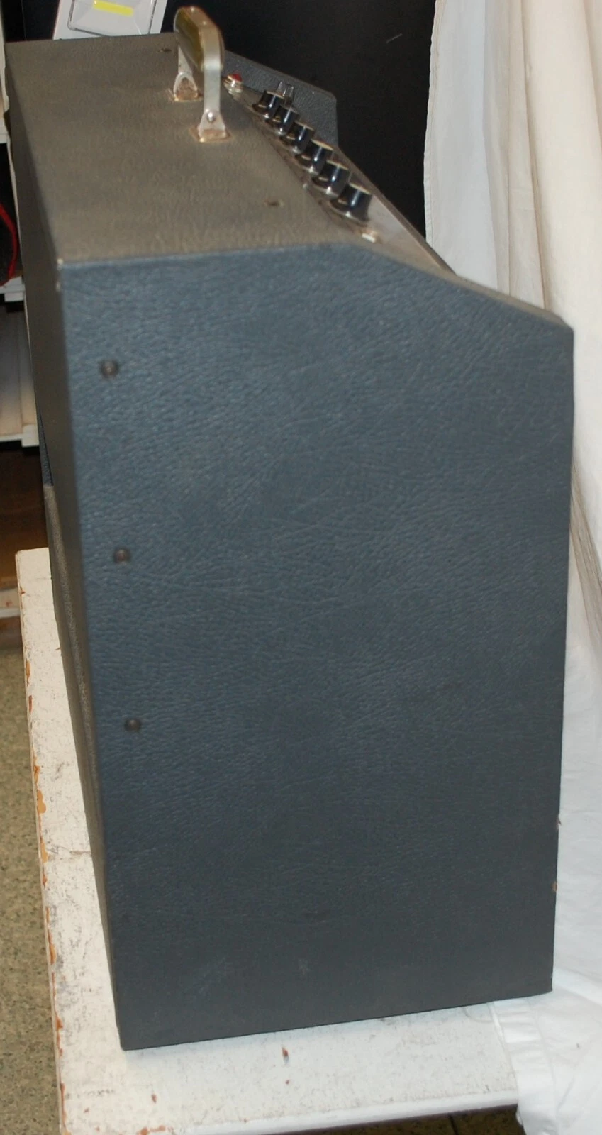 Picture 3 of 21
