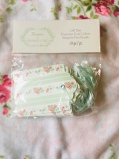 BRAND NEW TREASURES BY SHABBY CHIC GREEN/ROSES GIFT TAGS SET OF TAGS