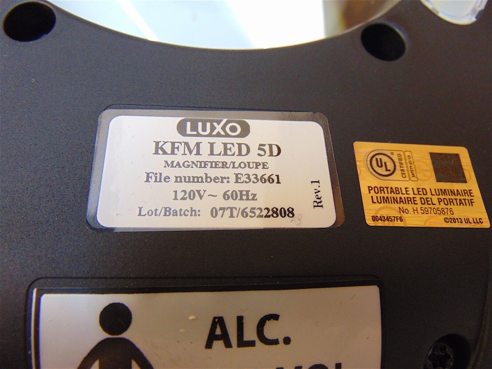 Luxo KFM LED 5D Magnifier/Light Model 18255B NEW IN BOX - S3836 | eBay