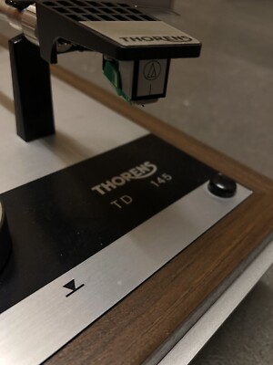 Vintage THORENS TD 145 Plattenspieler Turntable Audio-Technica System