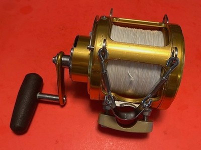PENN INTERNATIONAL 80ST 2-SPEED LEVER DRAG TROLLING FISHING REEL