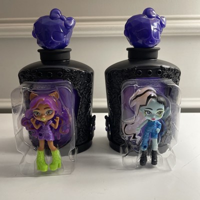 Mattel Monster High Potions Blind Box Mini Doll Frankie Stein & Clawdeen Wolf