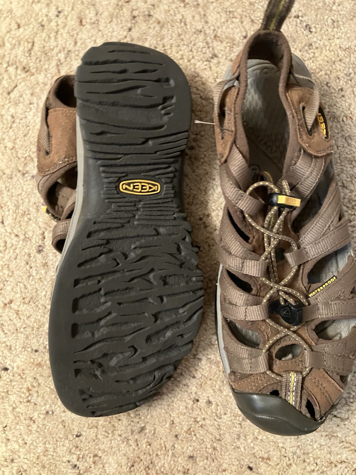 Sandali Keen Newport marroni con coulisse per il tempo libero da donna taglia 9 5