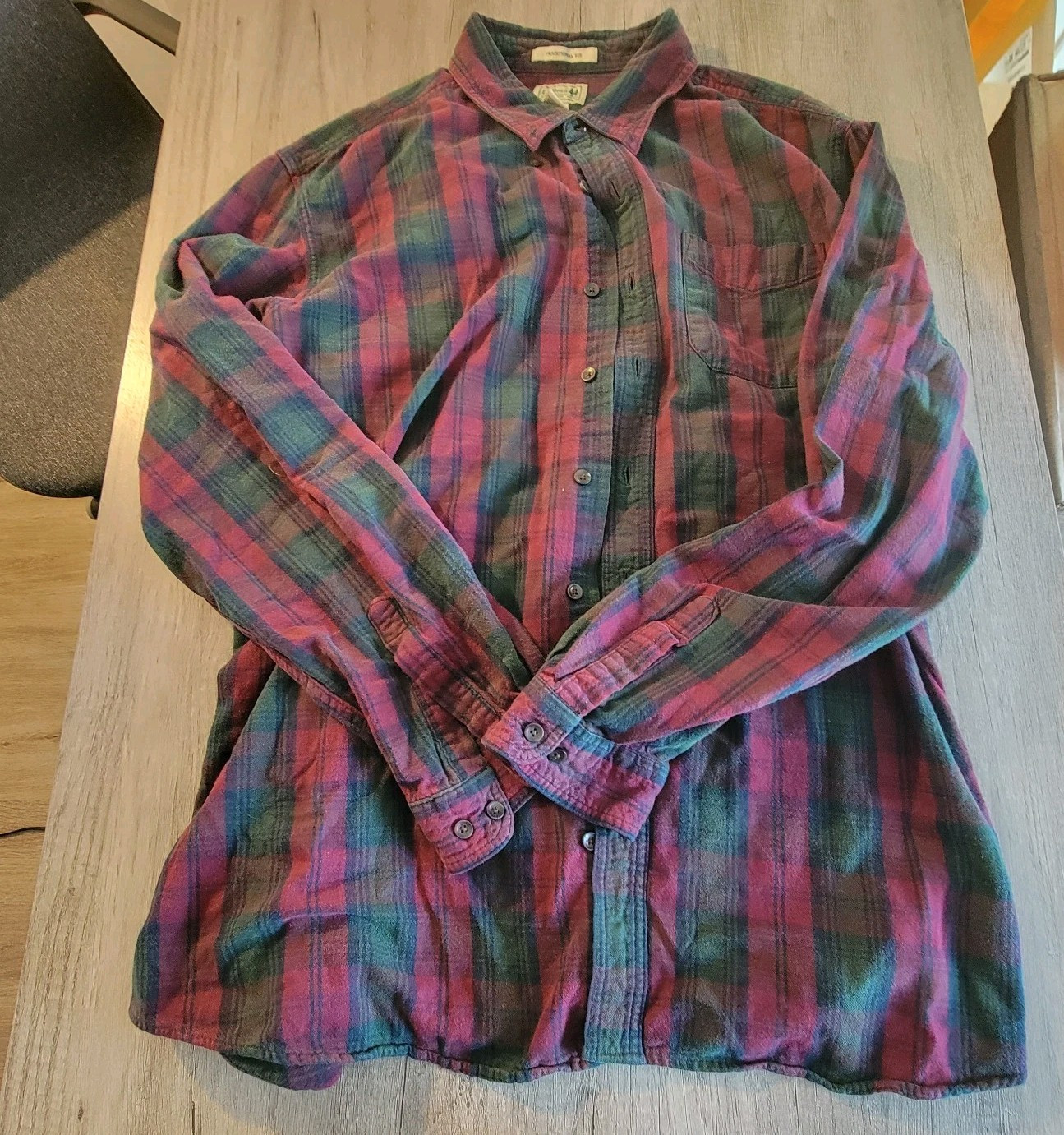 LL Bean Flannel Shirt Mens XLT XL Tall Green Red Button Up Plaid Long Sleeve