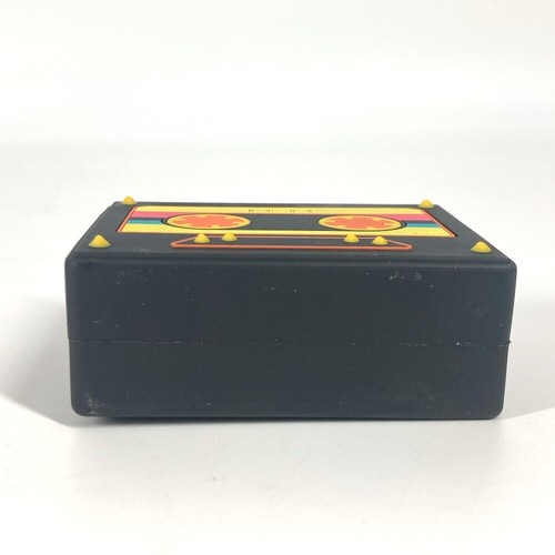 MCM Logo Lautsprecher Innenobjekte Dekor Gummi schwarz/bunt - Bild 6 von 12