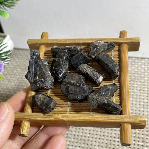10pz 43g Cristallo di Tormalina Nera Naturale Gemma Esemplare Minerale Grezzo - Foto 4 di 12