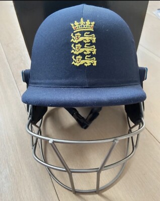Shrey Masterclass Air 2.0 Cricket Helm mit Titan Grill - Navy