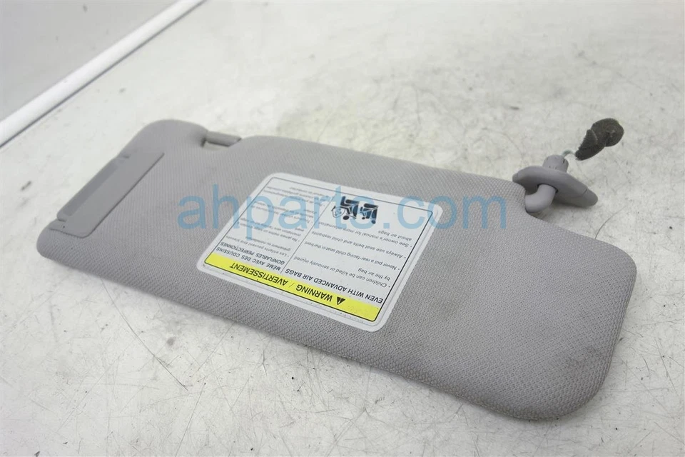 2007-2008 Nissan 350Z Coupe Driver Side Interior Sun Visor 96401-Ev00a - Image 3 of 4