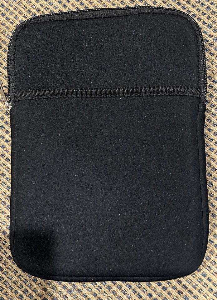 哈利波特霍格沃茨校友黑色衬垫拉链封闭保护壳 保护套 适合平板电脑 — 第 2/4 张图片